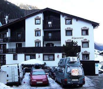 Hotel Garni Alpenrose Ишгль Экстерьер фото
