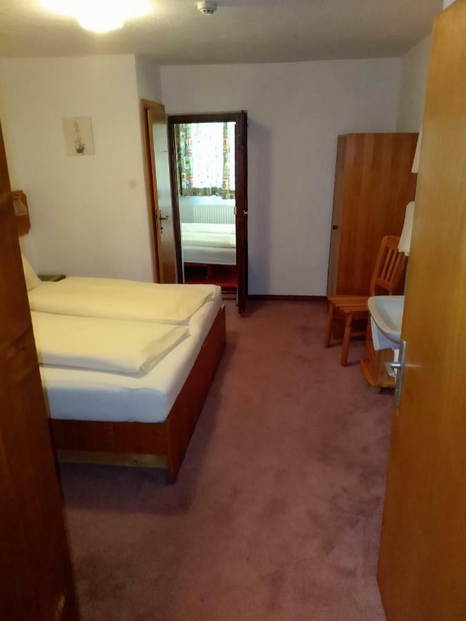 Hotel Garni Alpenrose Ишгль Экстерьер фото