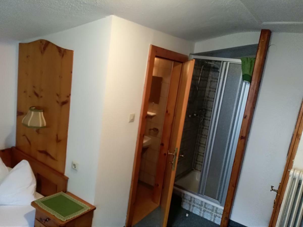 Hotel Garni Alpenrose Ишгль Экстерьер фото